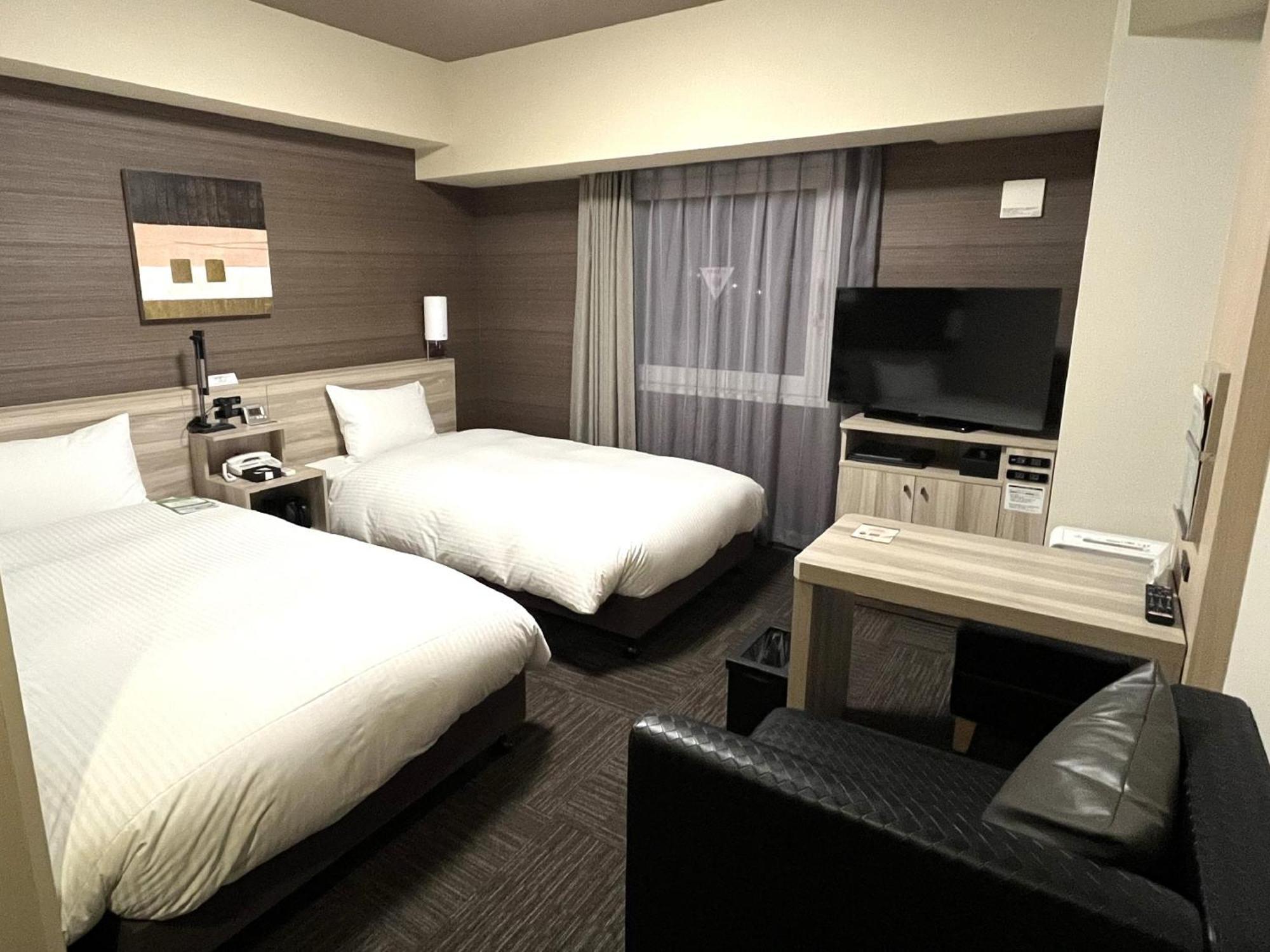 Hotel Route Inn Takamatsu Yashima מראה חיצוני תמונה