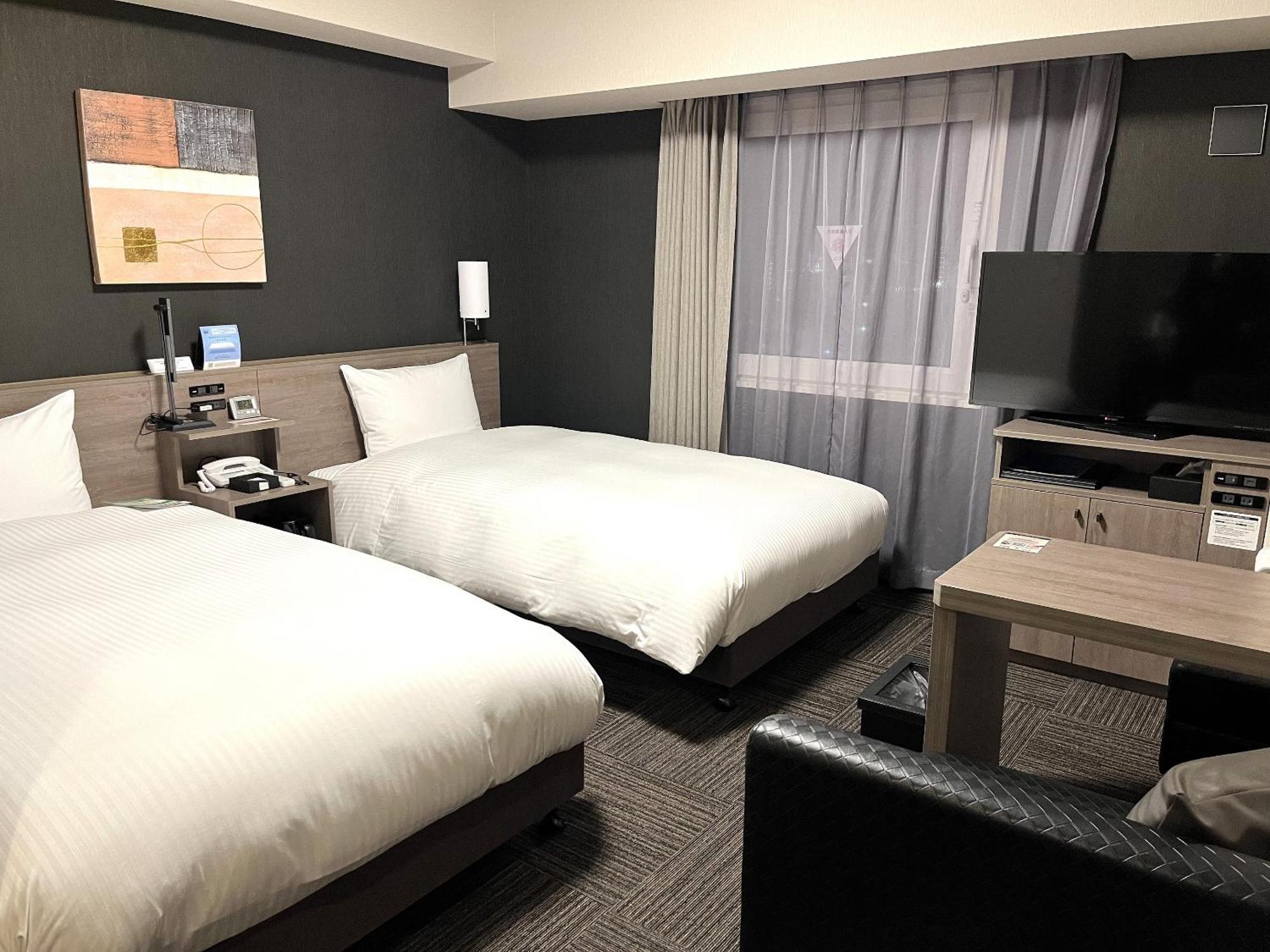 Hotel Route Inn Takamatsu Yashima מראה חיצוני תמונה